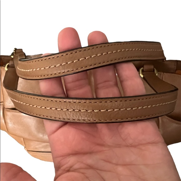 Coach XL Park North Tan Pebbled Leather Tote With Matching Wallet - Picture 9 of 11